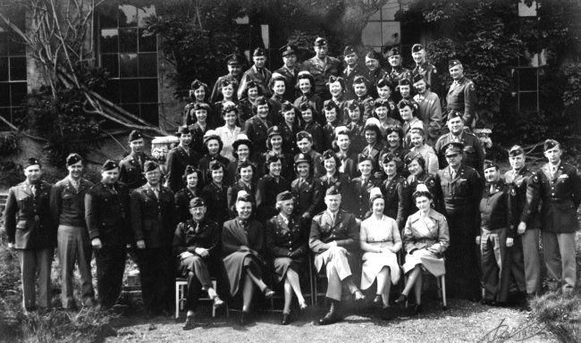 Nurses in front of Lilford Hall